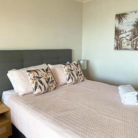 Aquarius 703 Apartment Townsville Exterior photo